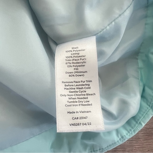 Talbots NWT Faux Fur Collar Down Puffer Vest - Picture 10 of 12